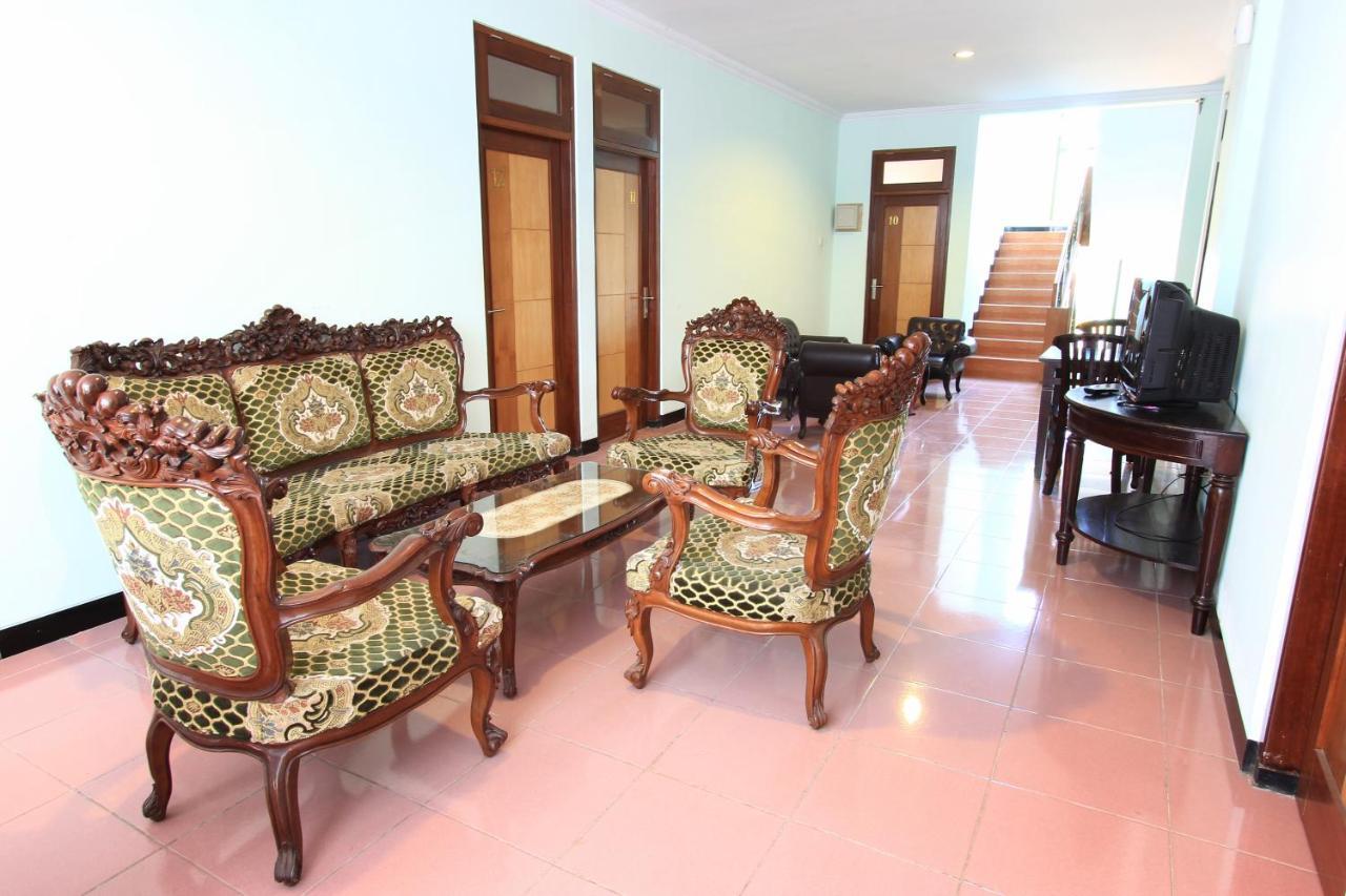 Ndalem Mantrijeron Yogyakarta