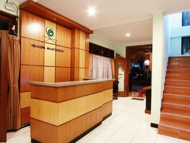 Ndalem Mantrijeron Hotel 2*