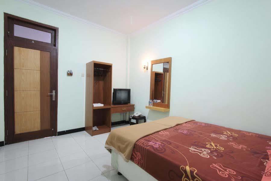 Ndalem Mantrijeron 2* Yogyakarta